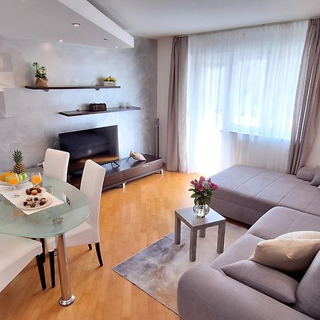 Apartment Leona Split Exterior photo